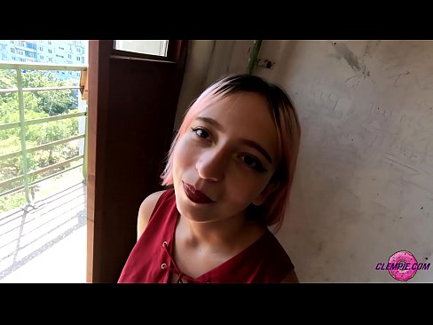 ❤️ Cov tub ntxhais kawm Sensual Sucks ib tug neeg txawv txawv nyob rau hauv lub Outback - Cum ntawm nws lub ntsej muag ️  Porno vk  ntawm porn hmn.niceporn.ru ❤